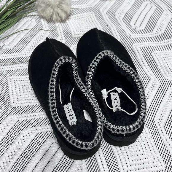 Cozy Serra Black Platform Slippers - Picture 4 of 5